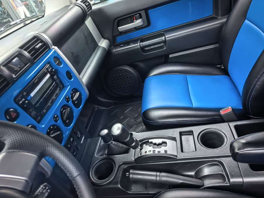 Toyota FJ Cruiser 2008 car image #12