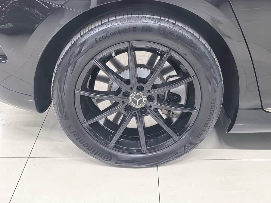 Mercedes-Benz EQE Class 2023 car image #12