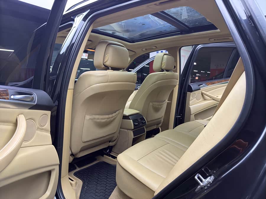 BMW X5 (Imported) 2012 car image #12