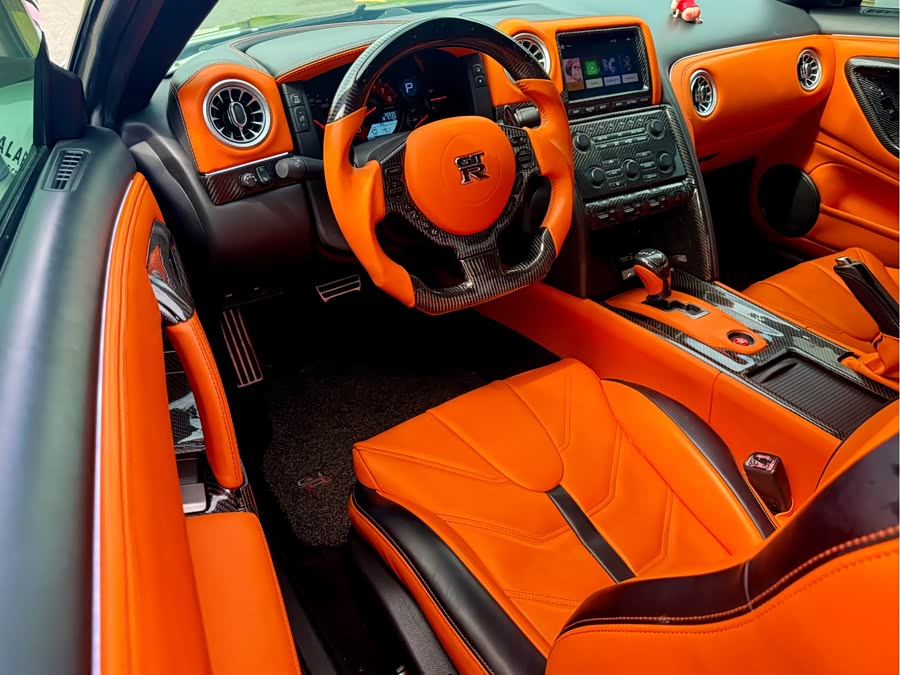 日产 日产GT-R 2010 汽车图片 #12