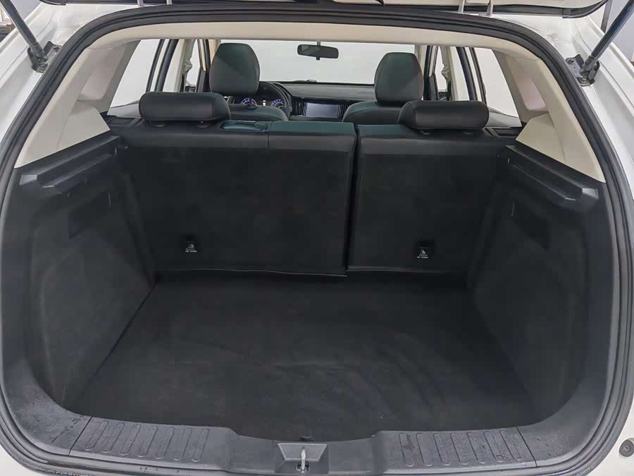 Haval H2s 2019 #12 Haval H2s 2019 car image #12