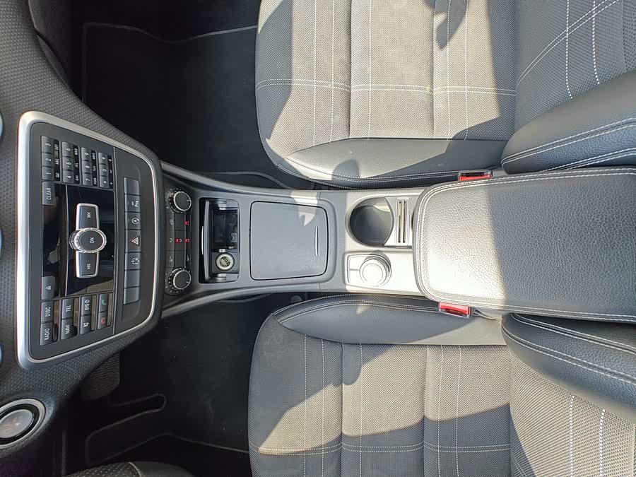 Mercedes-Benz A Class (Imported) 2015 car image #12