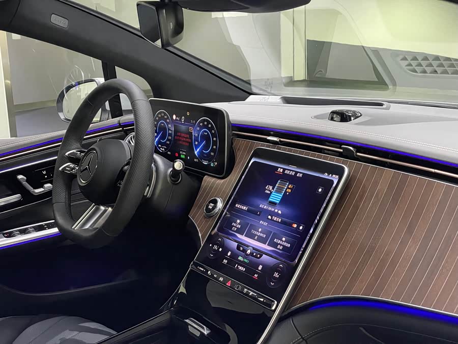 Mercedes-Benz EQE Class 2023 #12 Mercedes-Benz EQE Class 2023 car image #12