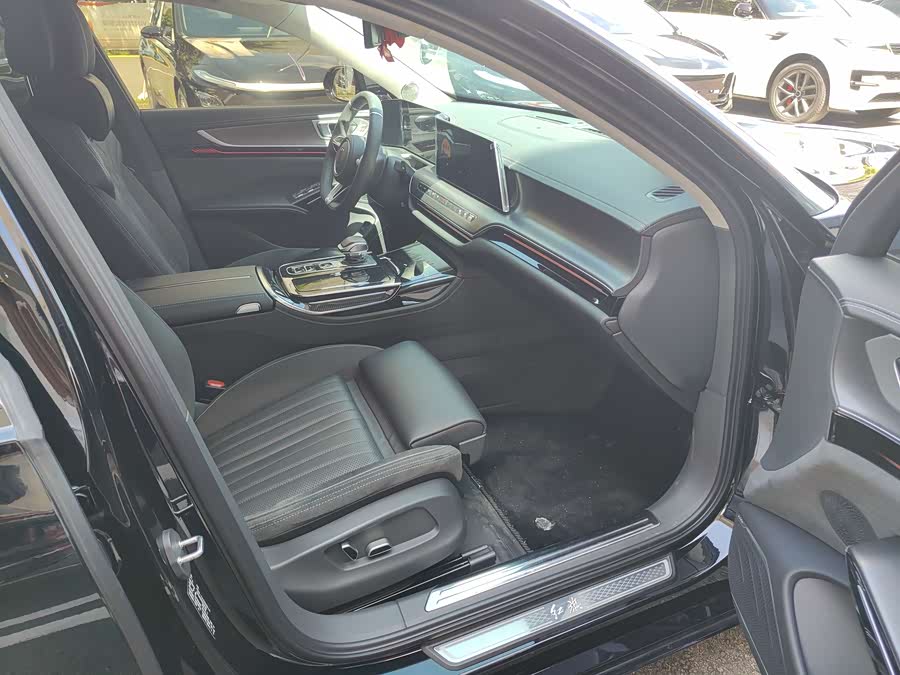 HongQi H9 2024 car image #12