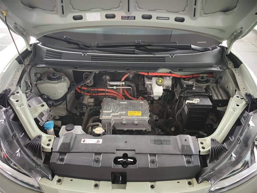 哪吒汽车 哪吒AYA 2024 汽车图片 #12