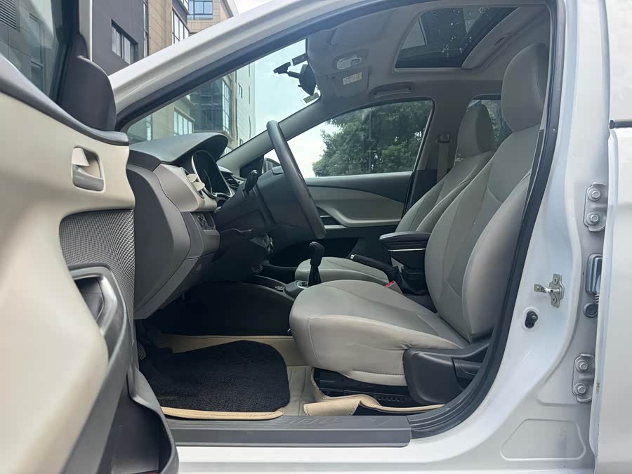 Chevrolet Sail 2015 #12 Chevrolet Sail 2015 immagine di auto #12