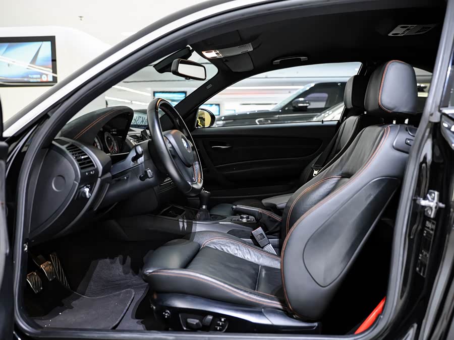 BMW 1 Series M 2012 #12 BMW 1 Series M 2012 car image #12