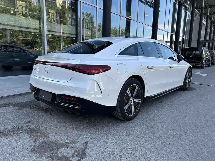 Mercedes-Benz EQS Class 2025 #12 Mercedes-Benz EQS Class 2025 car image #12