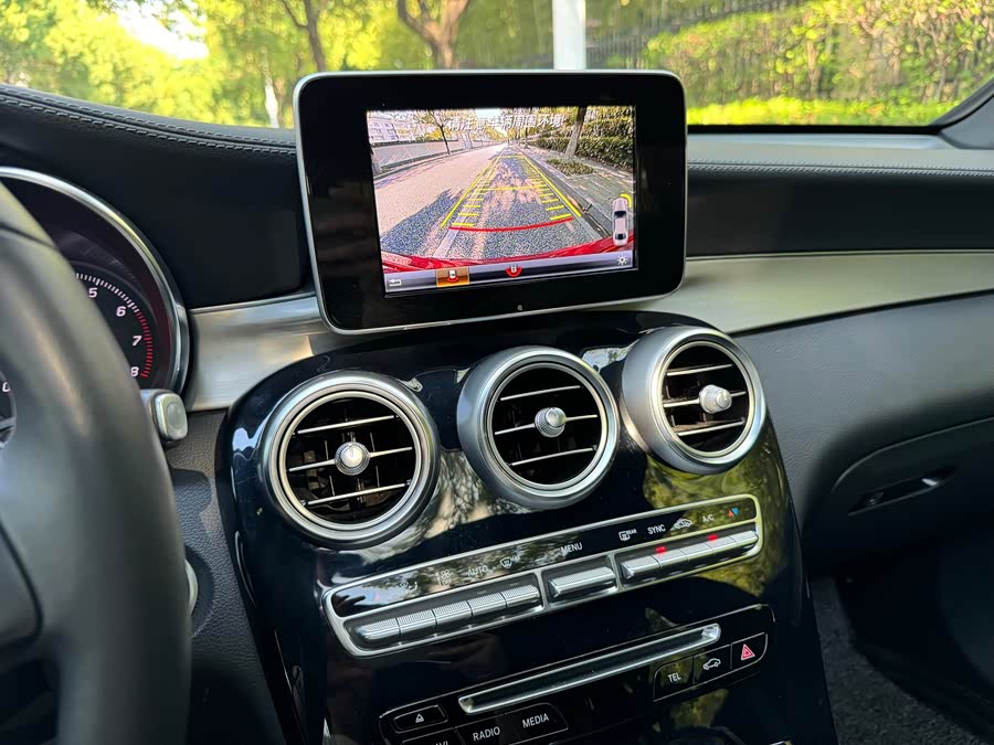 Mercedes-Benz GLC Coupe 2018 #12 Mercedes-Benz GLC Coupe 2018 car image #12