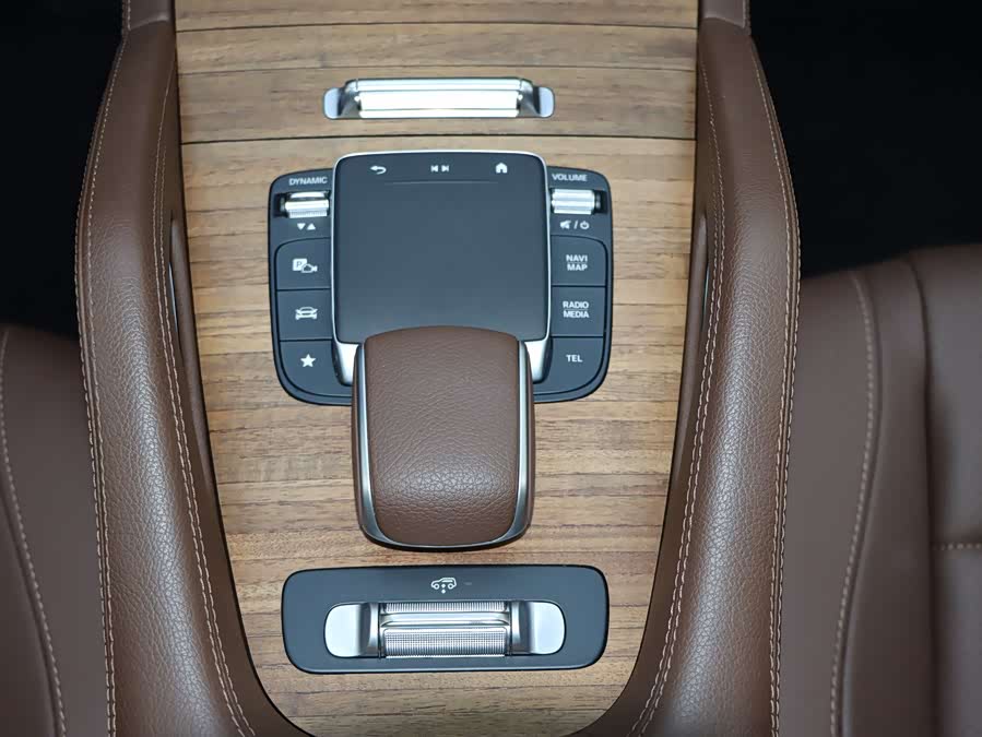 Mercedes-Benz GLE Class 2023 #12 Mercedes-Benz GLE Class 2023 car image #12