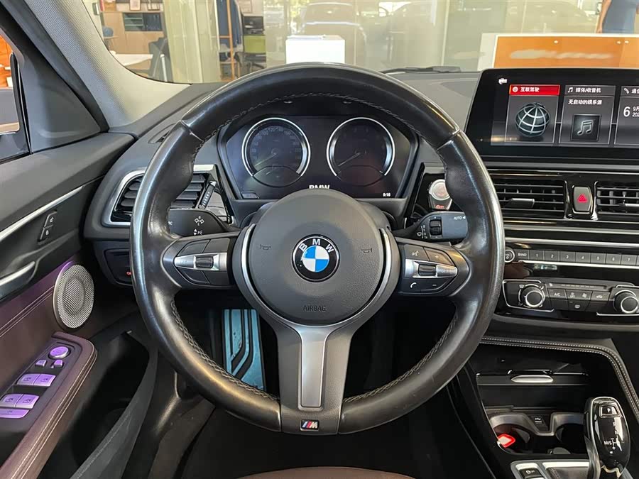 BMW 1 Series 2023 car image #12