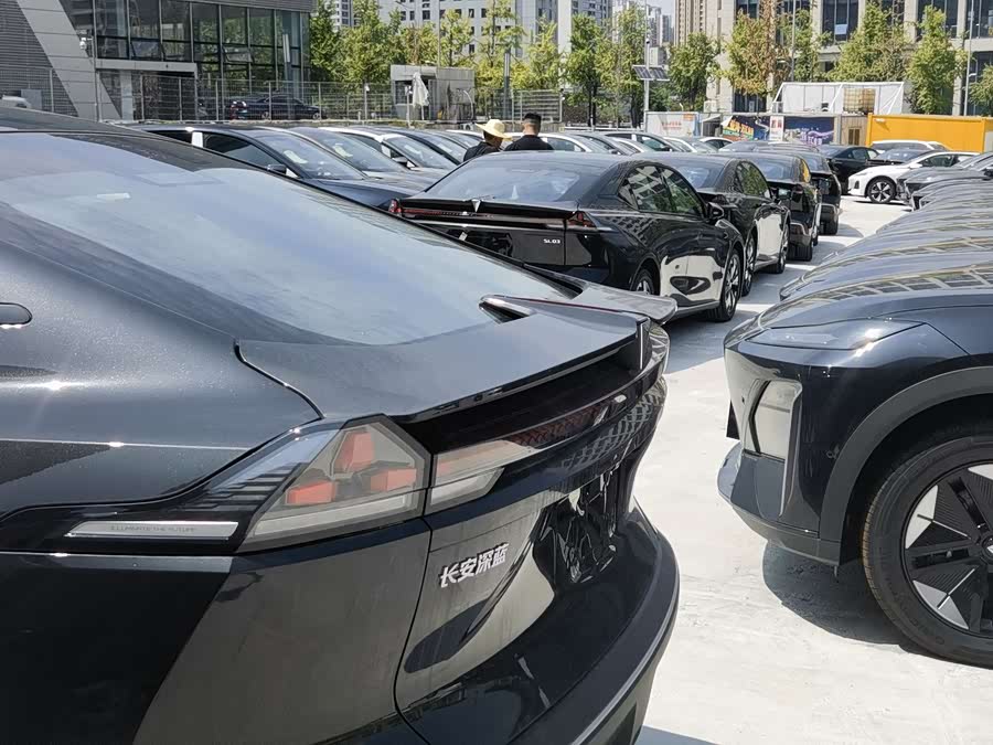 Deepal SL03 #12 Deepal SL03 car image #12