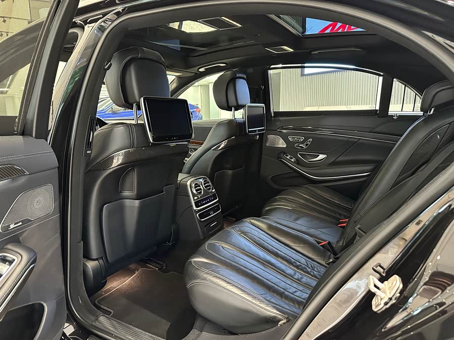 Mercedes-Benz S AMG 2017 car image #12