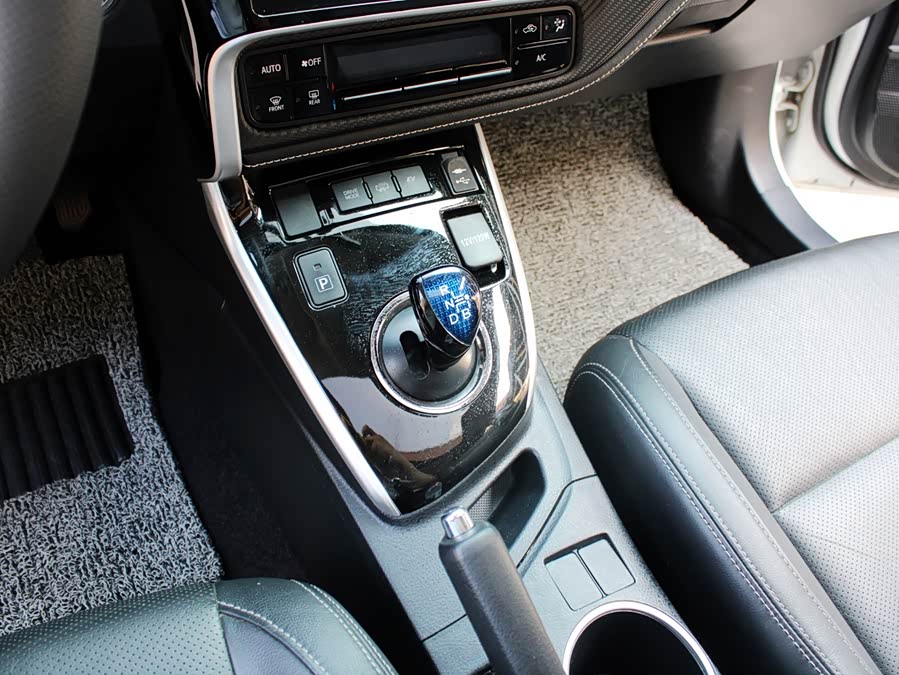 Toyota Levin Hybird E+ 2019 изображение автомобиля #12