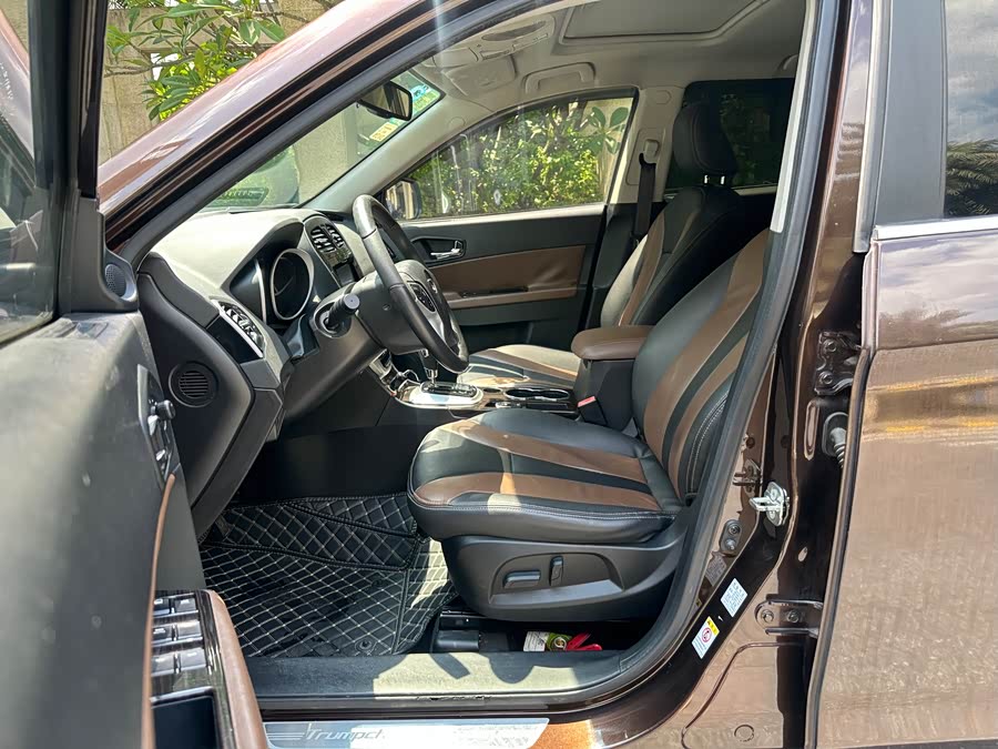 GAC Trumpchi GS5 Super 2016 car image #12