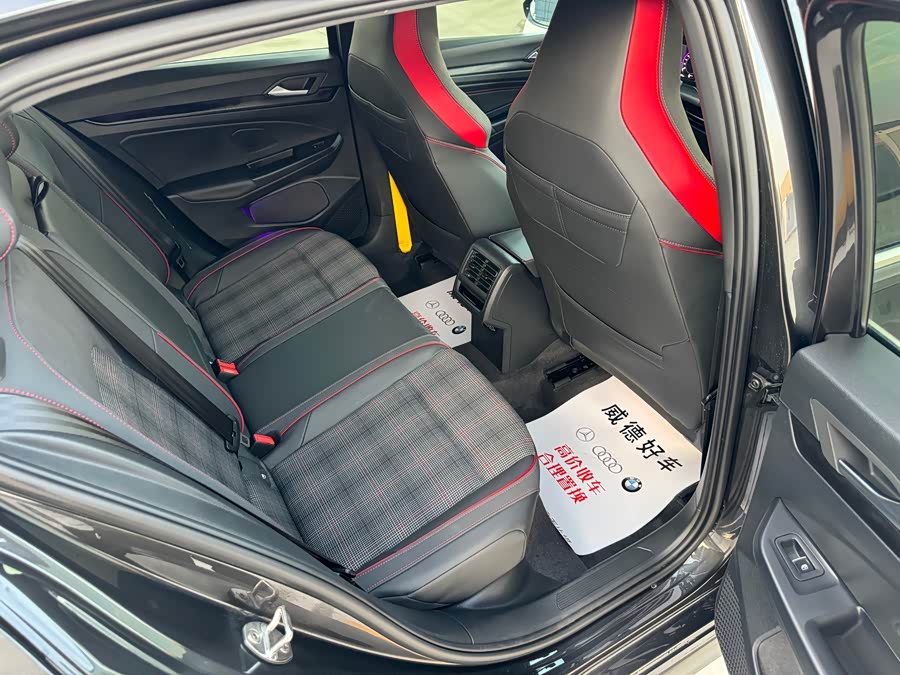 Volkswagen GolfGTI 2021 car image #12