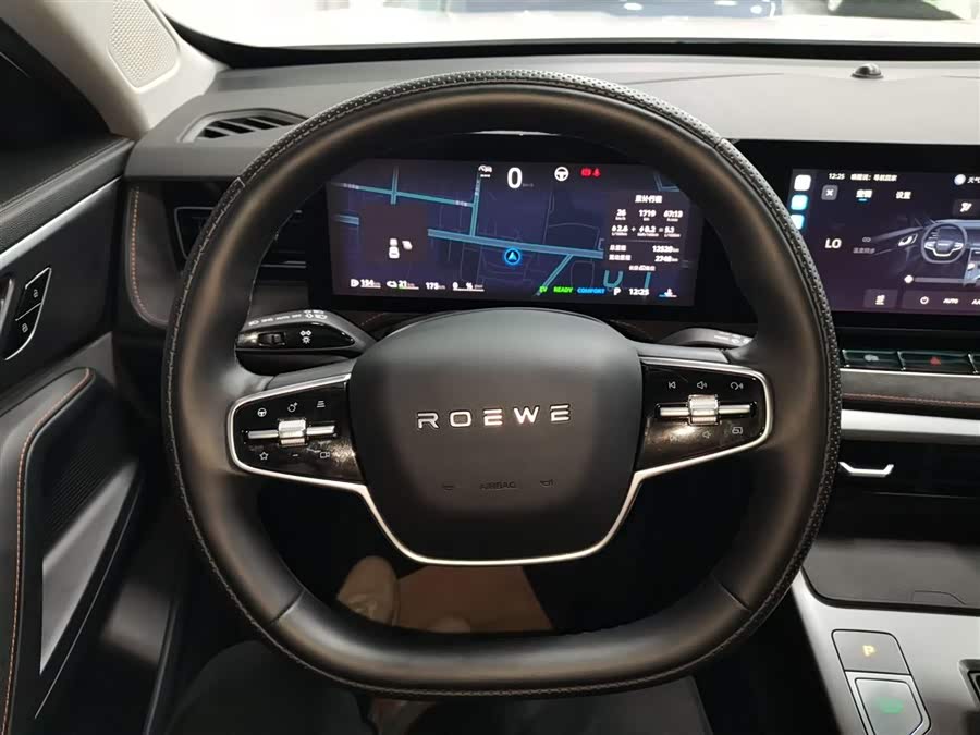 Roewe D5X DMH 2024 car image #12