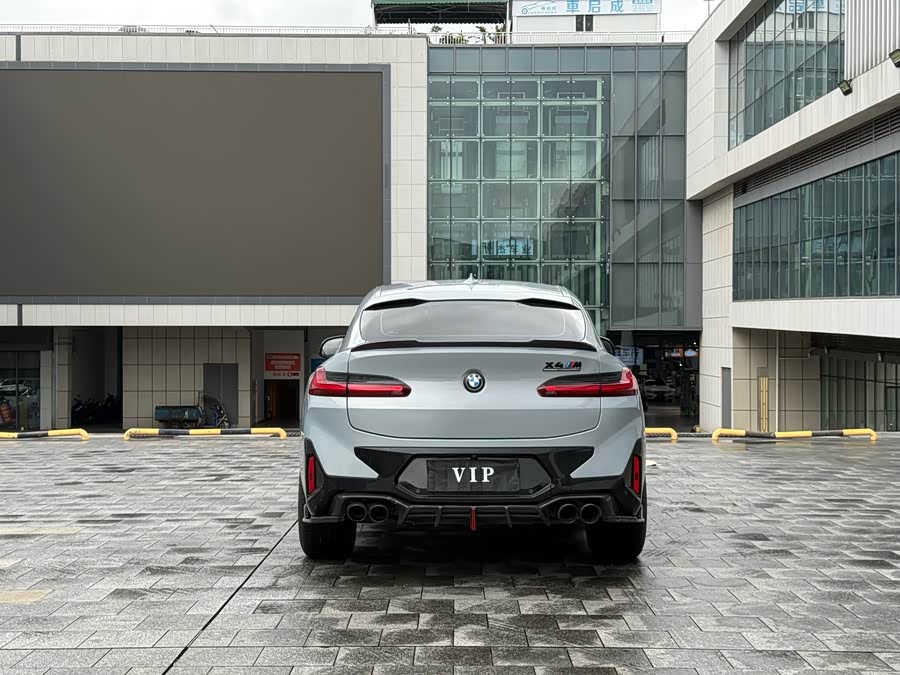 BMW X4 M40i 2024 #12 BMW X4 M40i 2024 car image #12