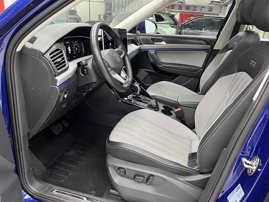 Volkswagen Tayron GTE 2023 #12 Volkswagen Tayron GTE 2023 car image #12