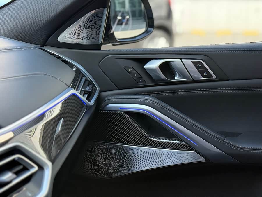 BMW X6 M 2022 car image #12