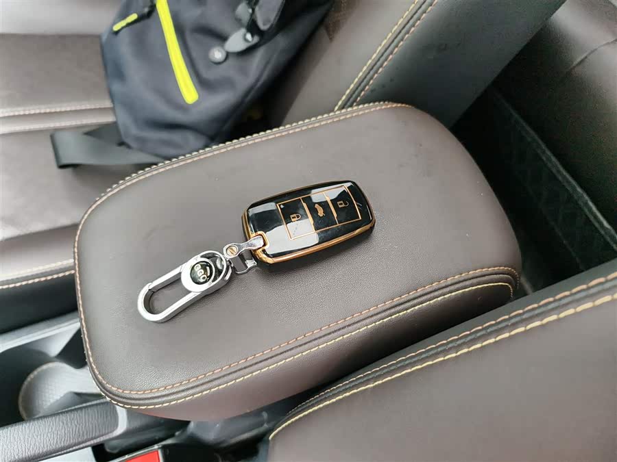 Changan Eado DT 2018 car image #12