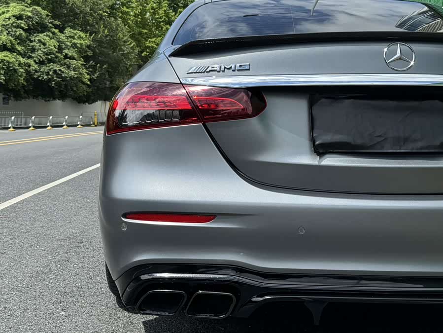 Mercedes-Benz E AMG 2022 immagine di auto #12