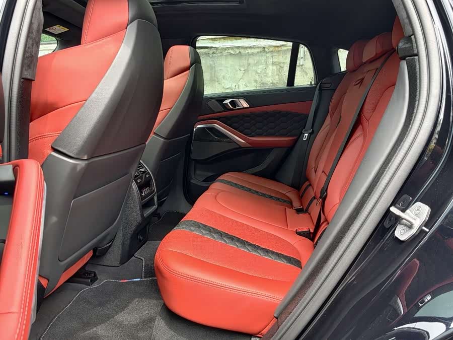 BMW X6 M 2023 car image #12