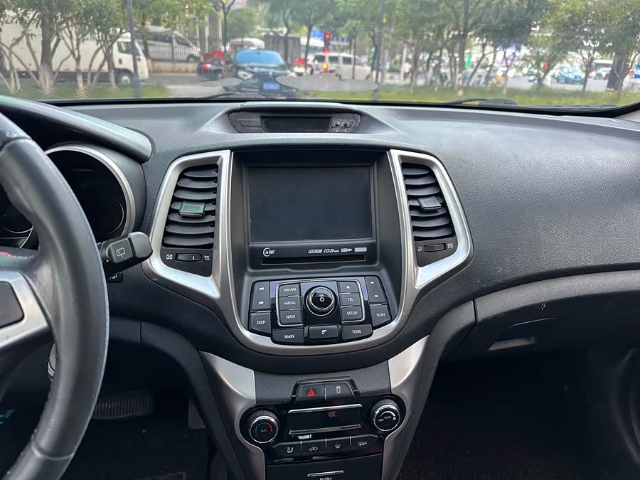 Changan Eado XT 2015 car image #12