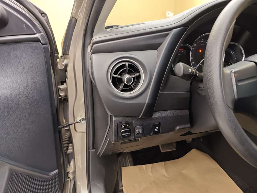 丰田 卡罗拉 2019 汽车图片 #12