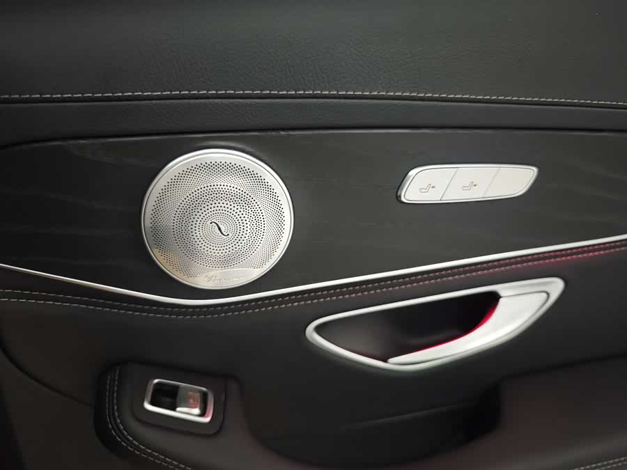 Mercedes-Benz C Class 2020 car image #12