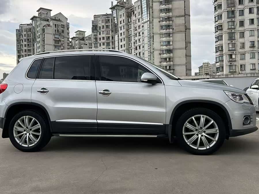Volkswagen Tiguan 2012 #12 Volkswagen Tiguan 2012 car image #12