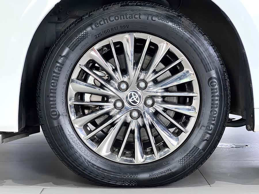 Toyota Alphard 2022 #12 Toyota Alphard 2022 car image #12