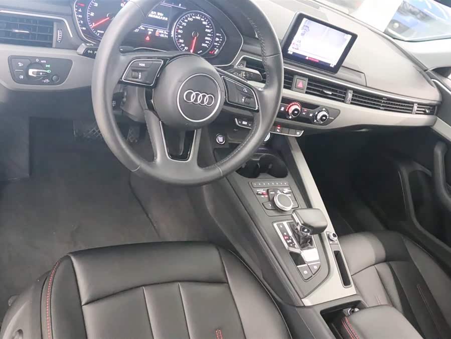 奥迪 奥迪A4L 2018 汽车图片 #12