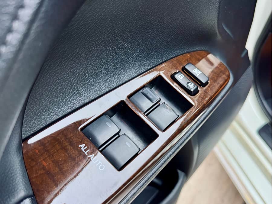 Toyota Reiz 2016 #12 Toyota Reiz 2016 immagine di auto #12