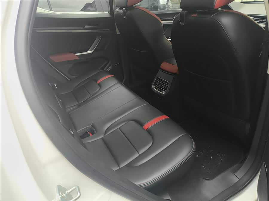 Haval H4 2018 car image #12