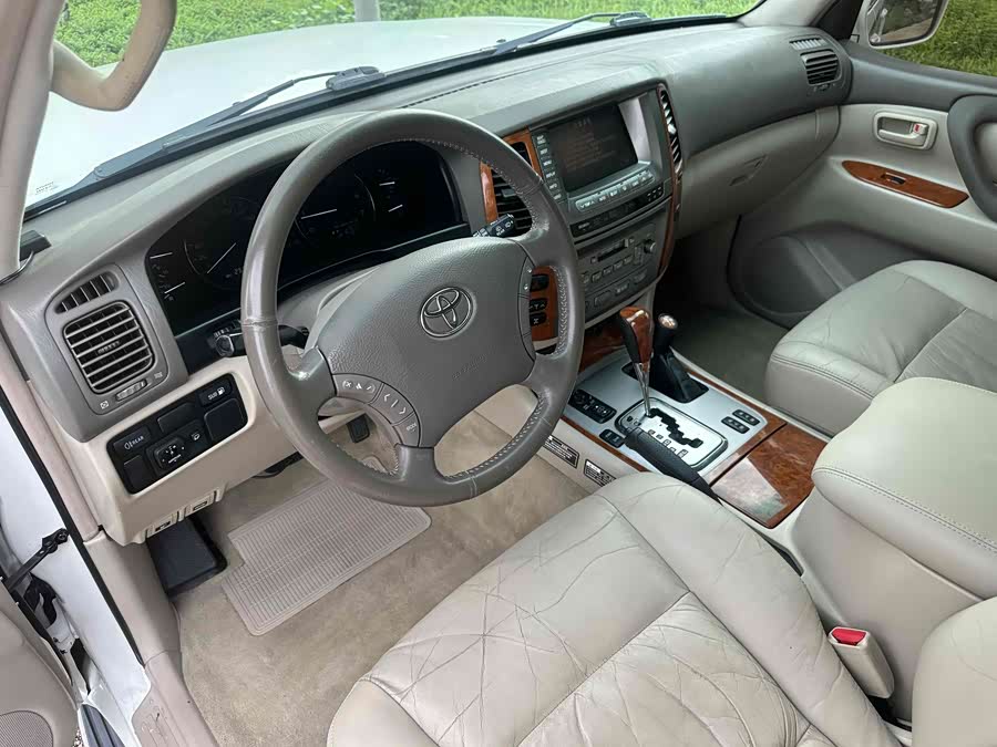 丰田 兰德酷路泽 2006 汽车图片 #12