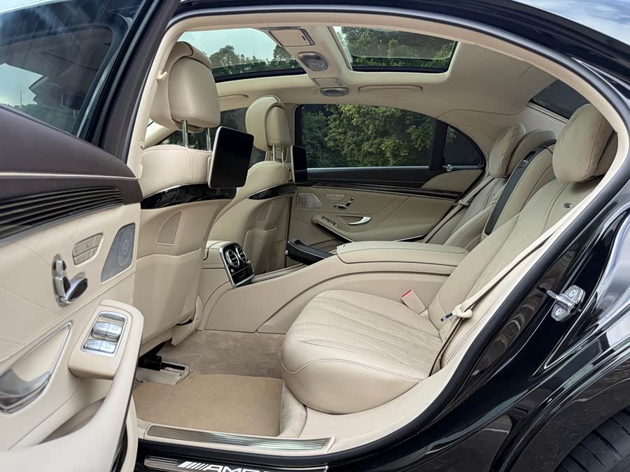 Mercedes-Benz S AMG 2019 car image #12