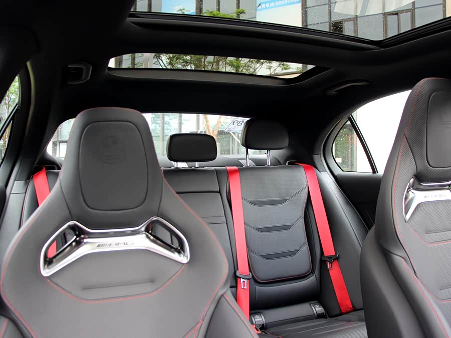 Mercedes-Benz C AMG New Energy 2024 изображение автомобиля #12