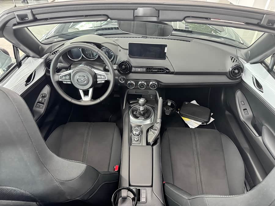 GEELY Monjaro MHEV #12 GEELY Monjaro MHEV изображение автомобиля #12