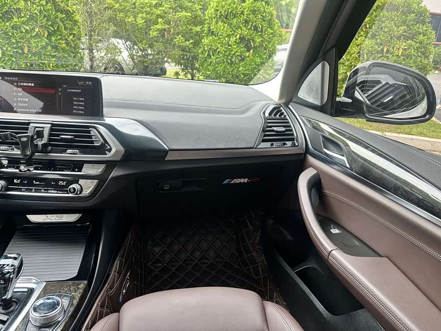 BMW X3 2019 image de voiture #12