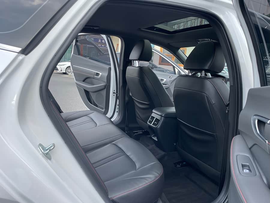 Hyundai Sonata 2023 car image #12