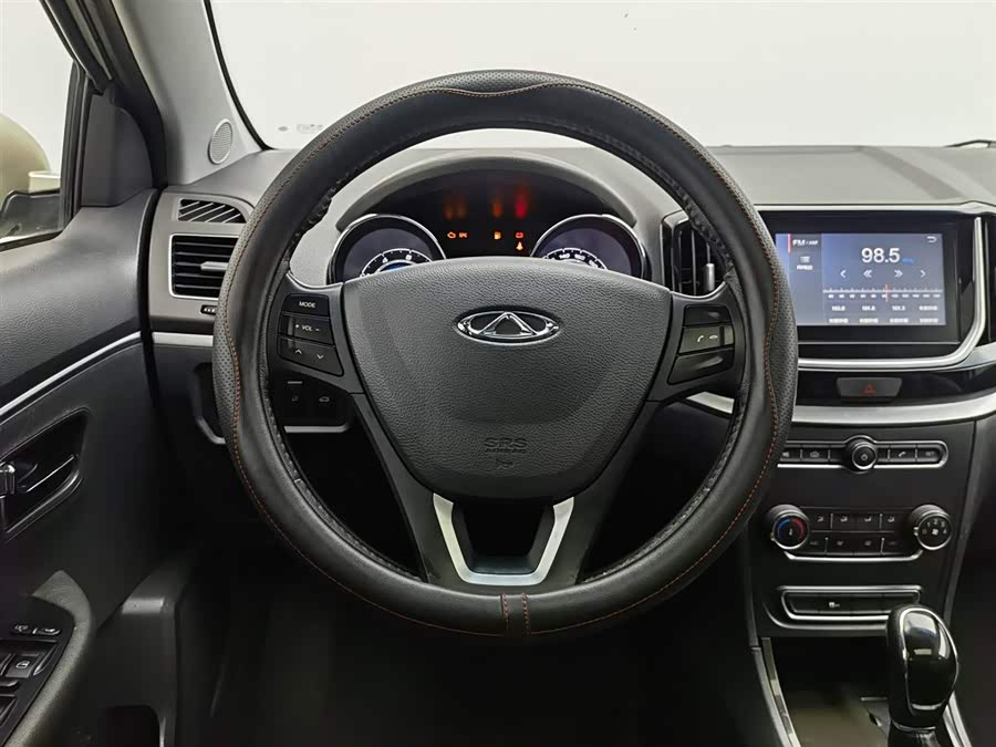 Kaiyi E3 2018 #12 Kaiyi E3 2018 car image #12