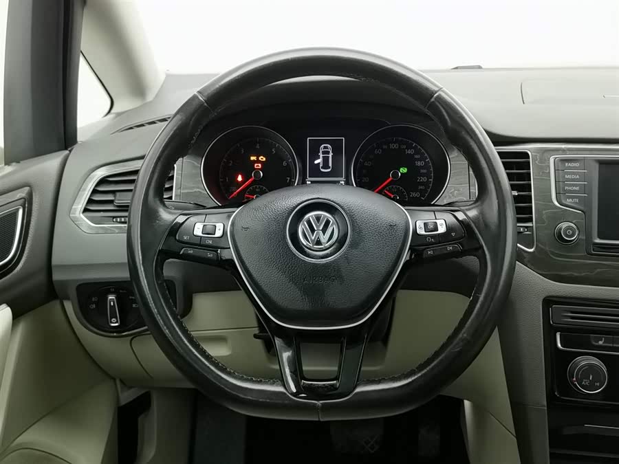 Volkswagen Golf Sportsvan 2016 car image #12