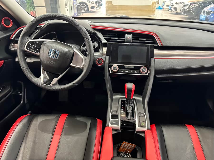 Honda Civic 2021 car image #12