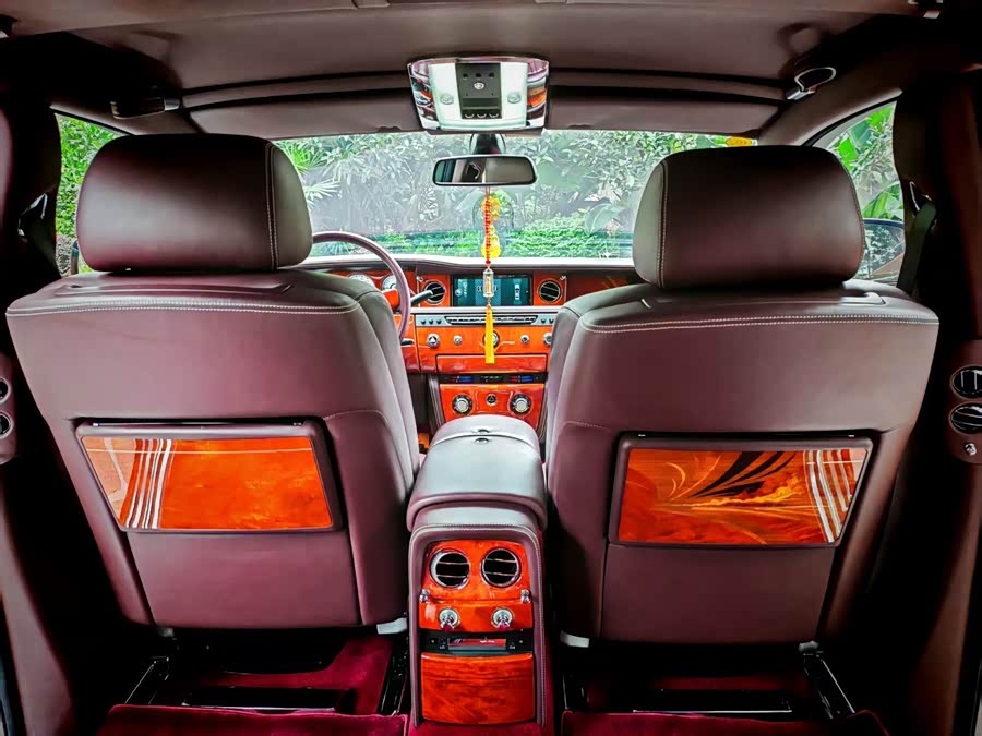 劳斯莱斯 幻影 2016 汽车图片 #12