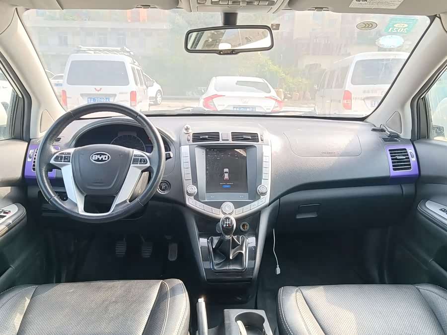 BYD S6 2015 #12 BYD S6 2015 car image #12