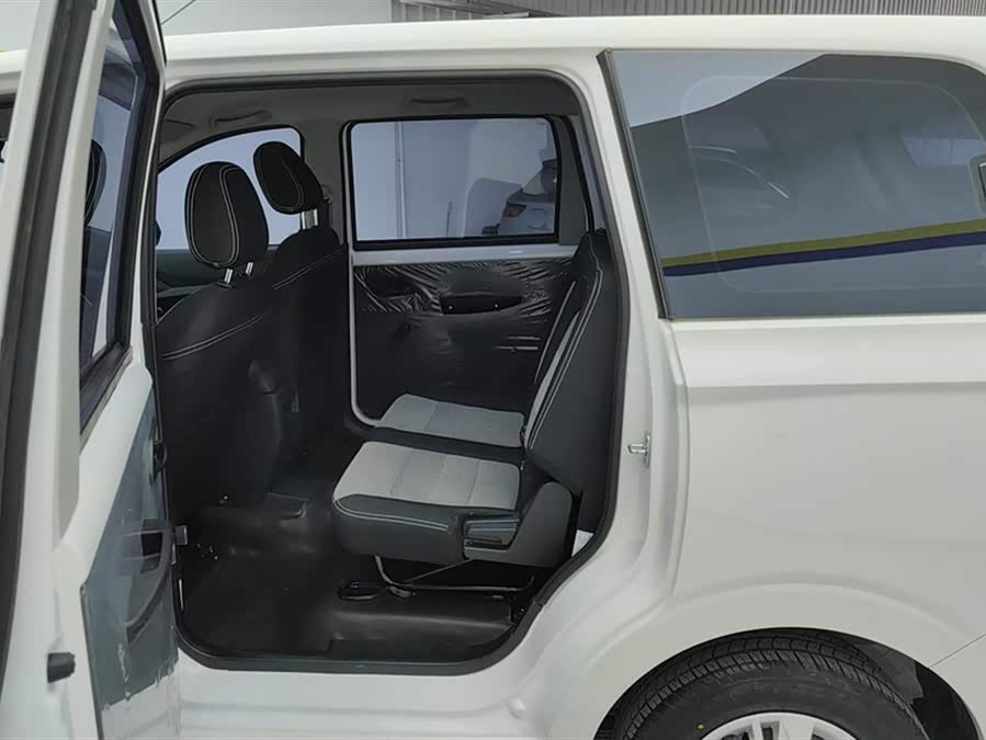 五菱汽车 五菱宏光 2025 #12 五菱汽车 五菱宏光 2025 汽车图片 #12