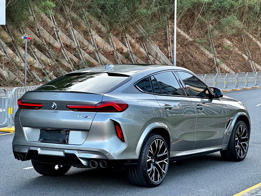 BMW X6 M 2021 #12 BMW X6 M 2021 car image #12