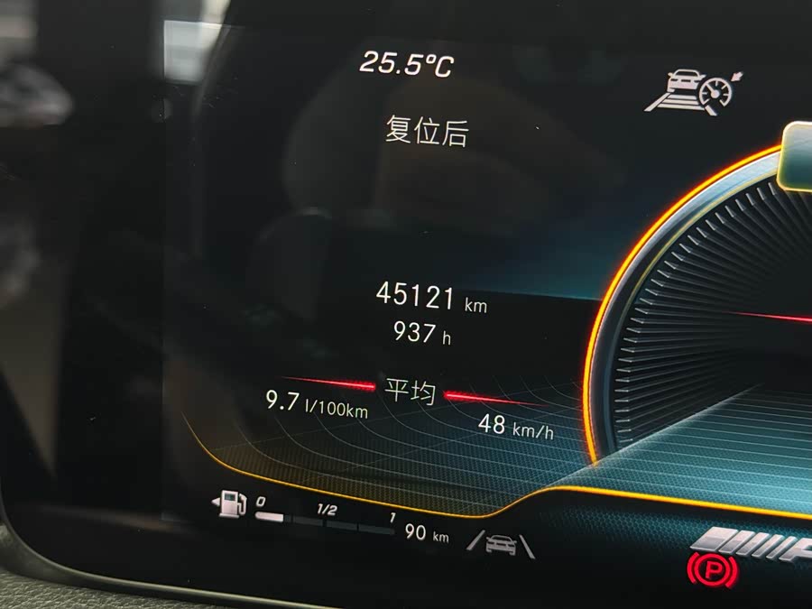 Mercedes-Benz GLB AMG 2022 #12 Mercedes-Benz GLB AMG 2022 car image #12