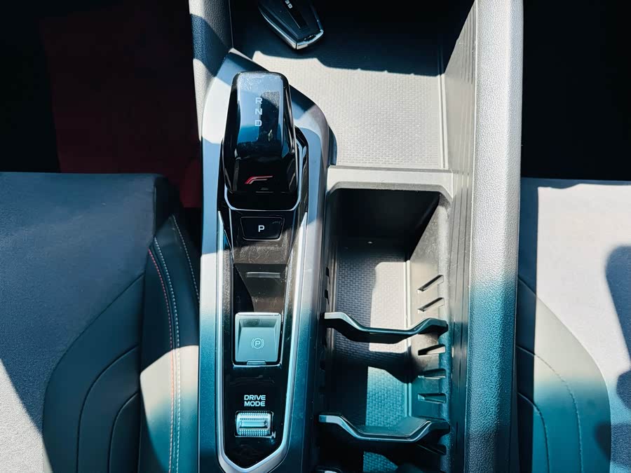 GEELY Binray 2022 #12 GEELY Binray 2022 car image #12